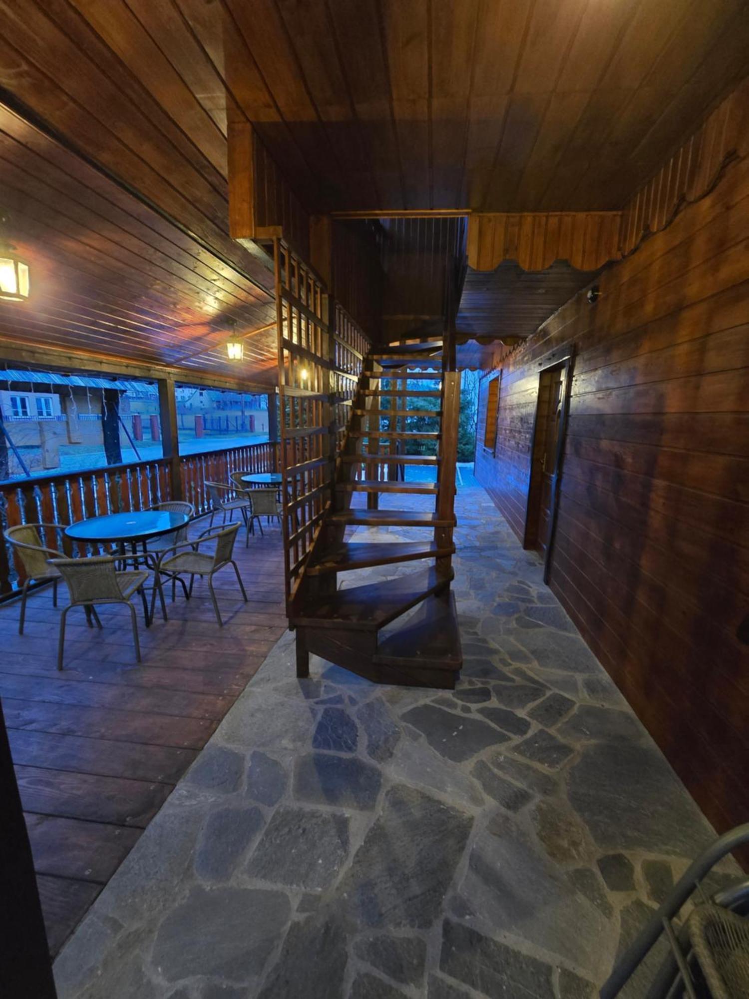 Jastrzab Apartment Ropienka Luaran gambar